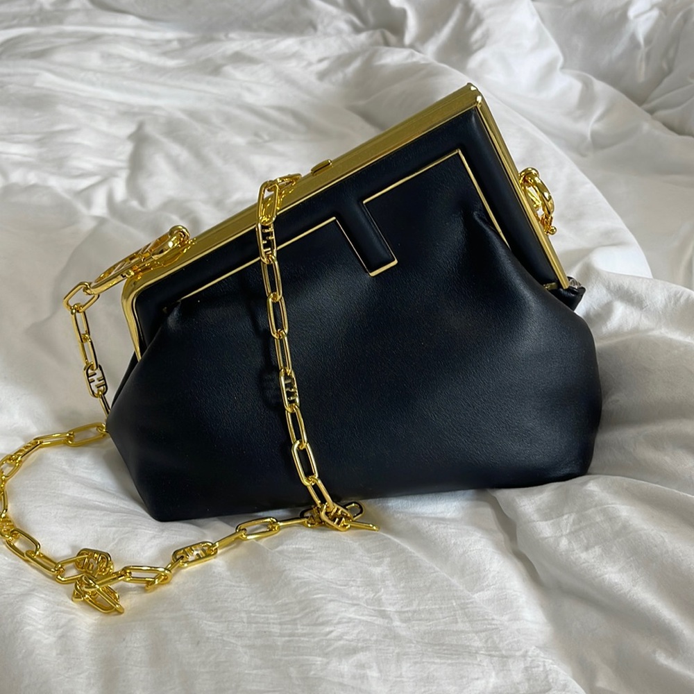 Black Clutch
